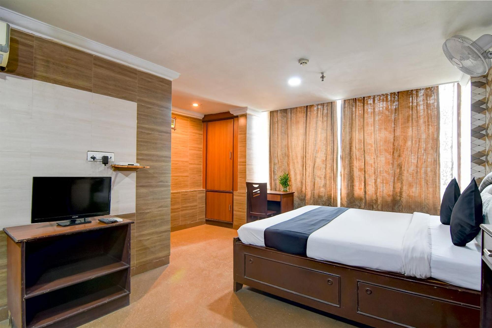 Brill Raj Palace Near City Centre 2 Калькутта Экстерьер фото