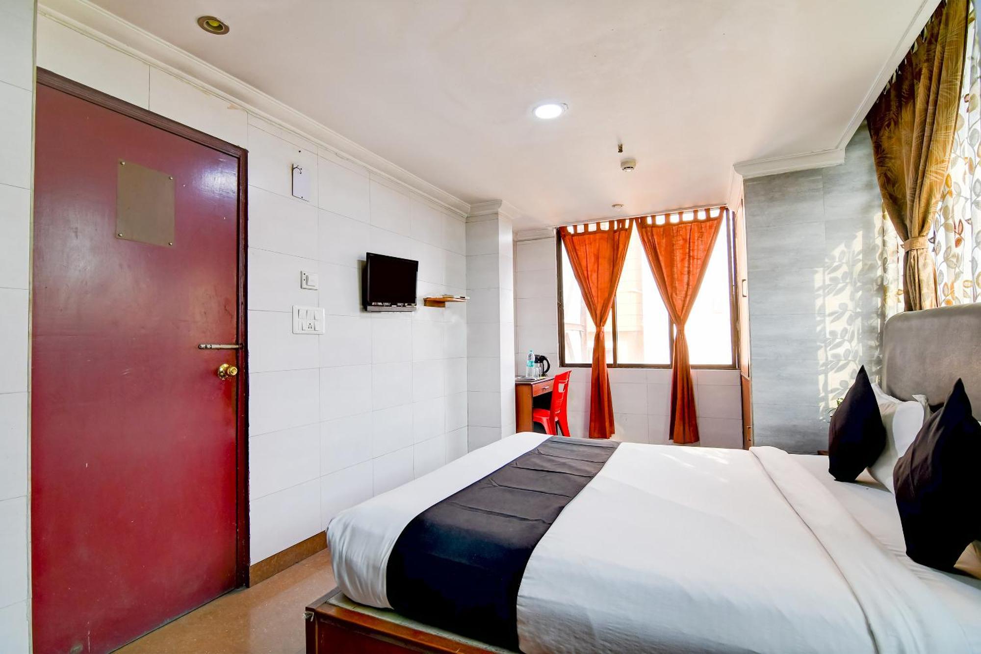 Brill Raj Palace Near City Centre 2 Калькутта Экстерьер фото